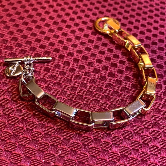 Ben-Amun toggle bracelet - Picture 1 of 4